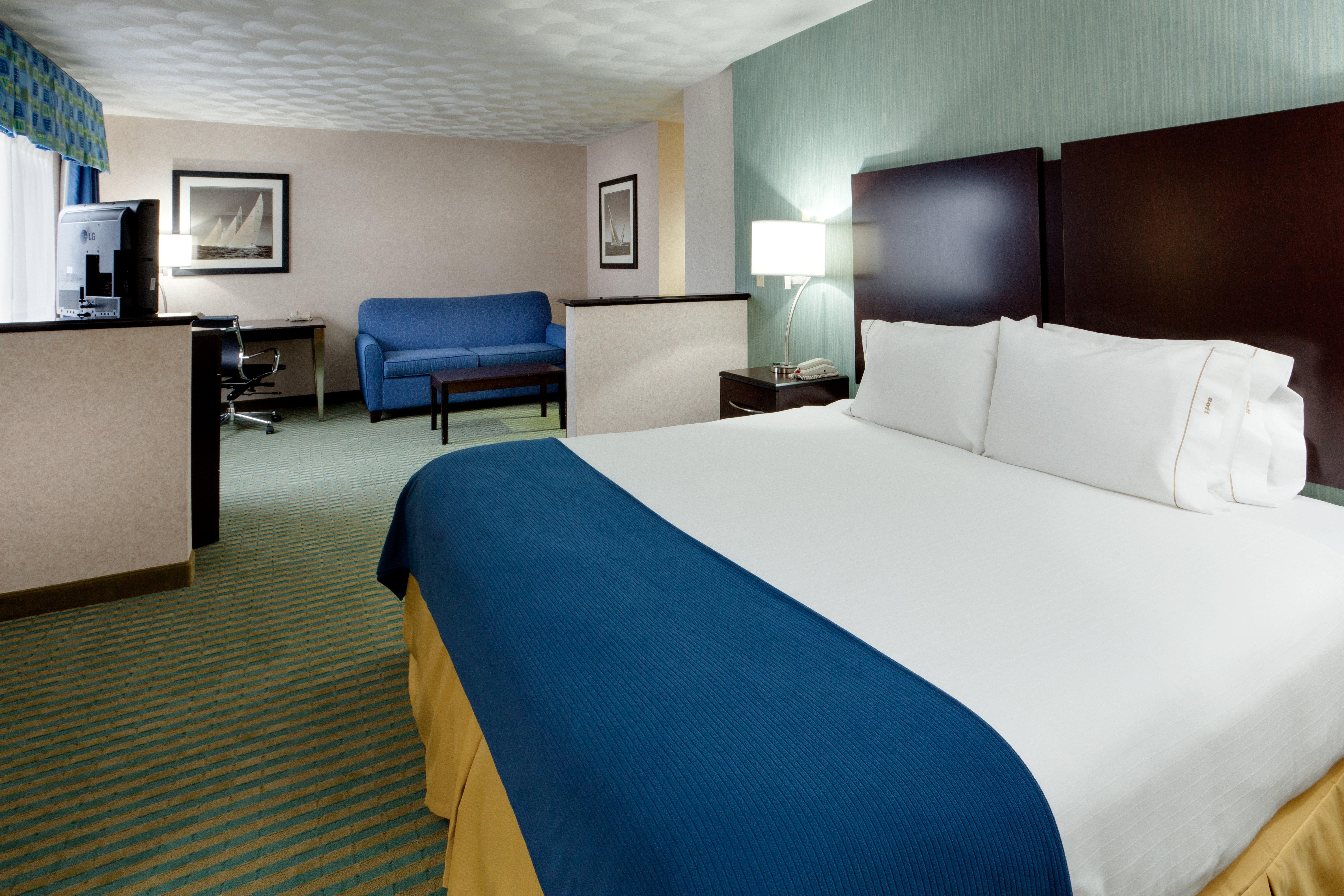 Holiday Inn Express & Suites Smithfield - Providence By Ihg Экстерьер фото